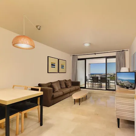 Apartment 3 Bedrooms In Coast By Interhome