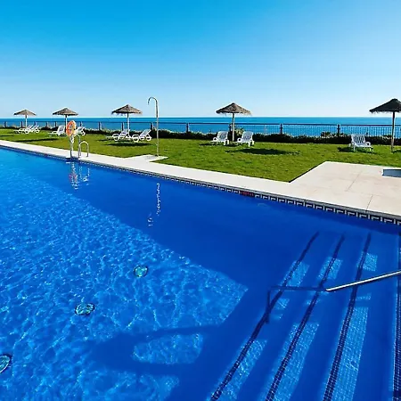 3 Bedrooms In Coast By Interhome Apartment